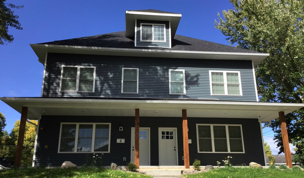 Apartment Rental at 116 Niagara Street 1 Eau Claire, WI 54703, Eau