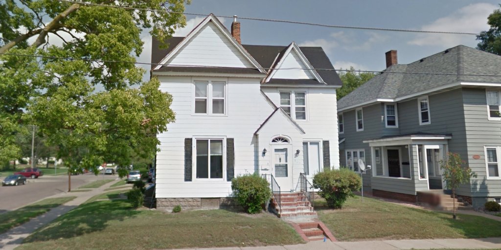 Apartment Rental at 903 Graham Avenue Eau Claire, WI 54701, Eau Claire